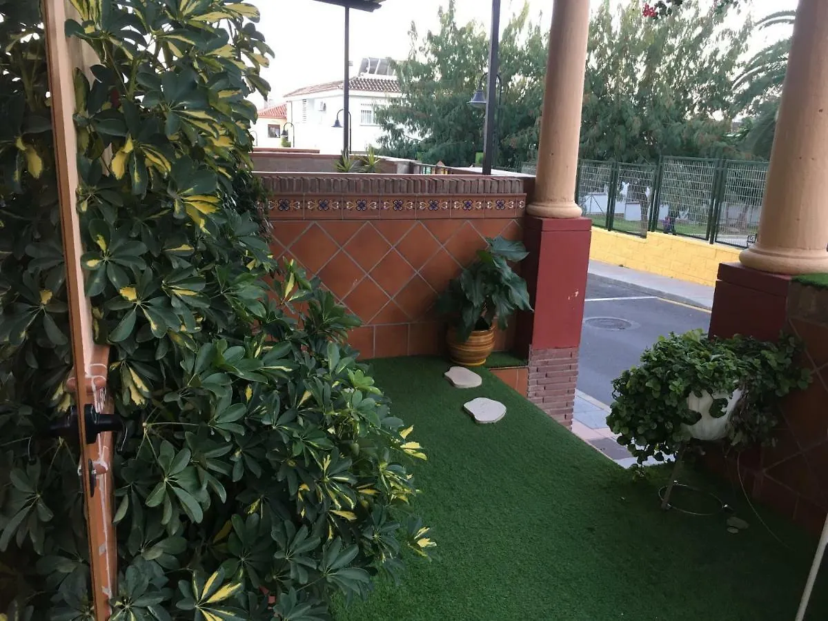 Apartment With Private Patio Fuengirola 0*,