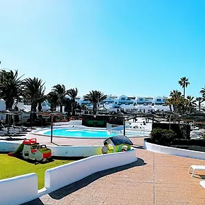 sun-sea-las-coronas.in-canary-islands.com/